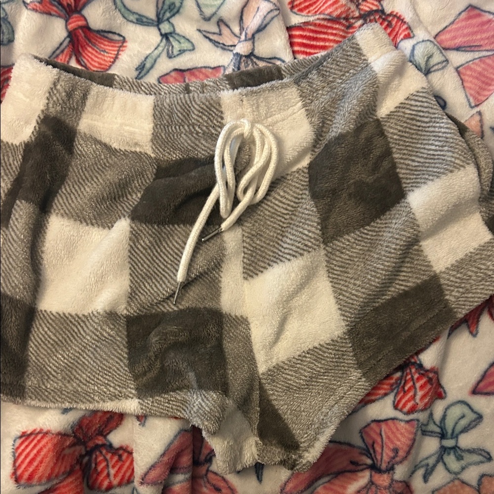 Plaid Fleece Shorts with Drawstring